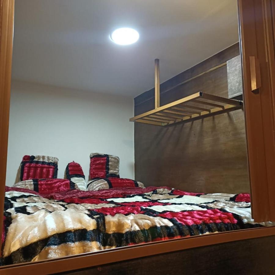 Petra Cabin Inn Hostel&Resturant ワディ・ムーサ エクステリア 写真